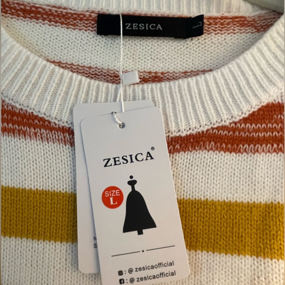 Sweater - Picture 3 of 3